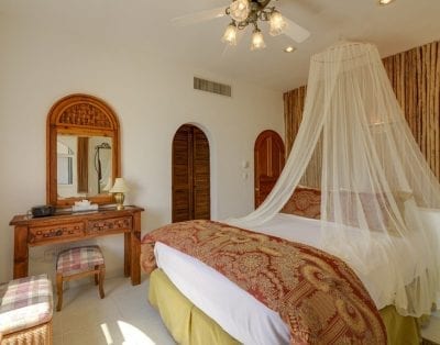 Canteena Rivieramaya