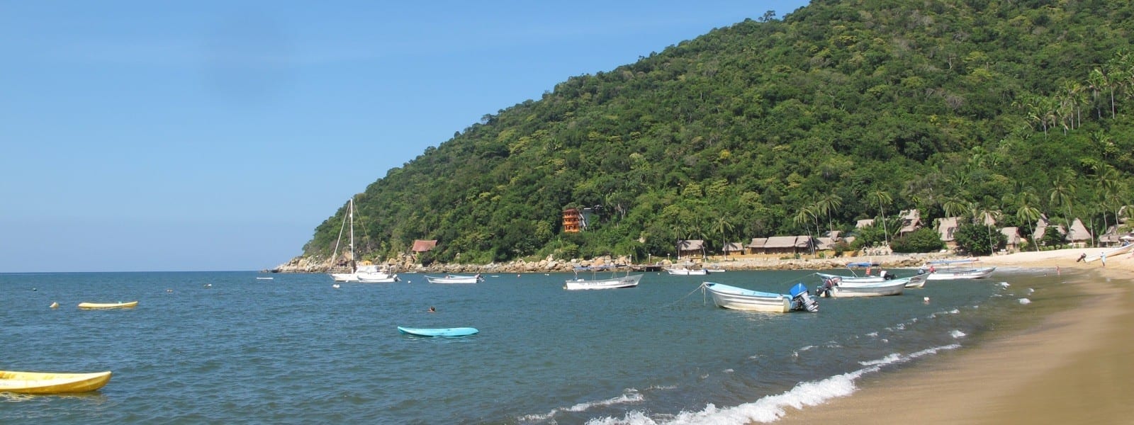 Crystal-clear waters of Banderas Bay, Puerto Vallarta