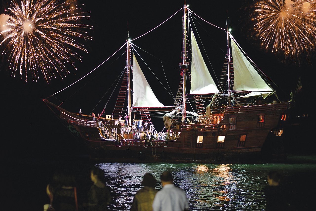 Pirates of the Bay pirate ship dinner cruise Banderas Bay Puerto Vallarta