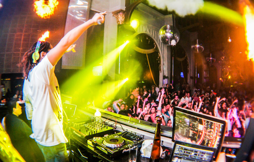 strana puerto vallarta