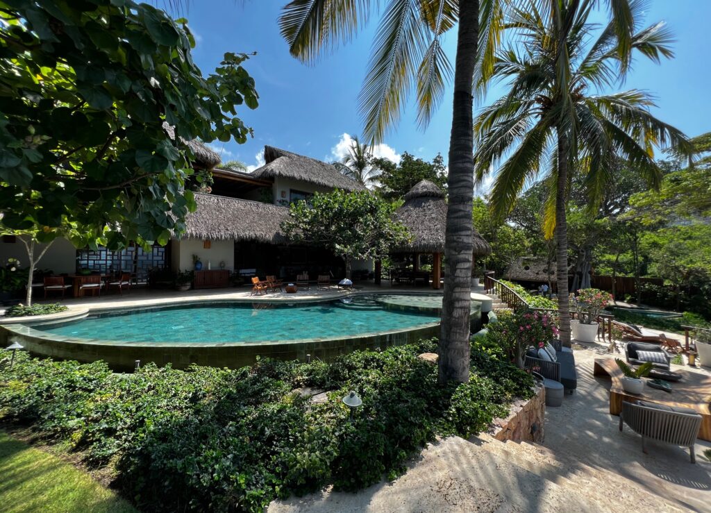 villa amanecer punta mita