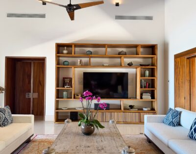 casa entre rocas living room