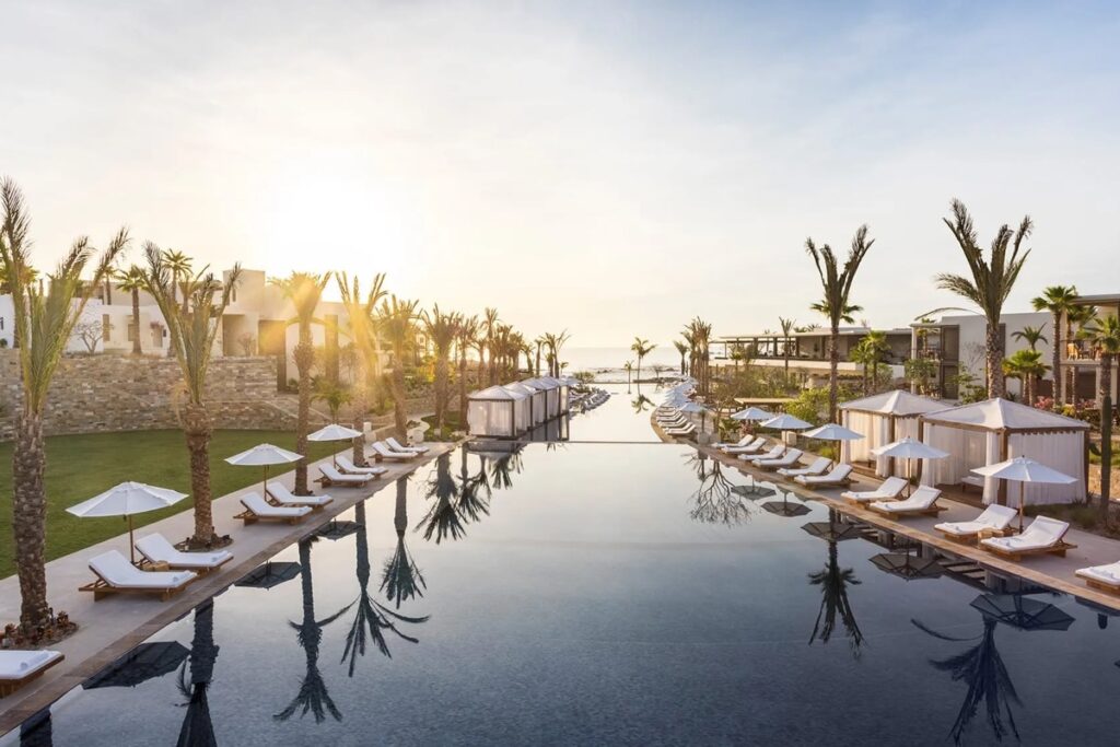 chileno bay resort residences