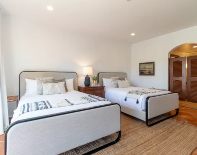 conod puerta del sol b two hundred one