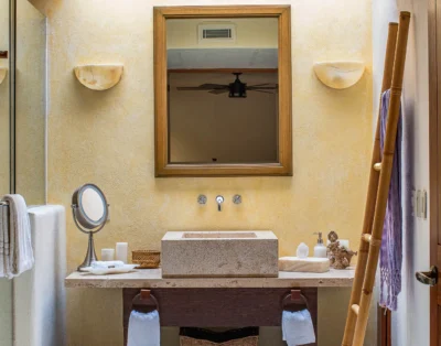 luxury-four-seasons-villa2